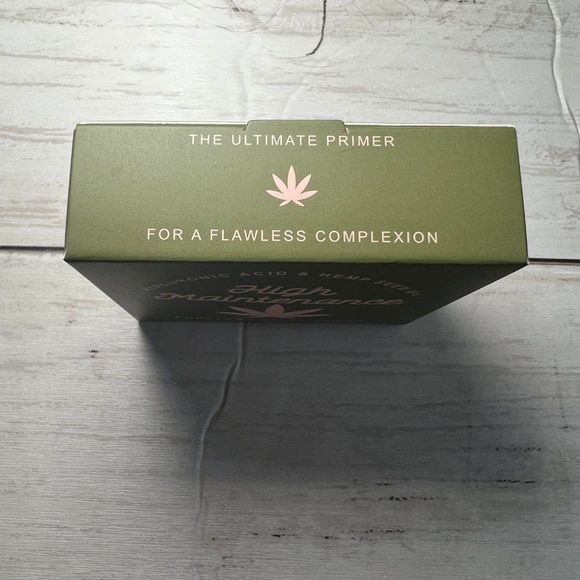 Italia deluxe poreless face filter putty primer - Picture 6 of 8